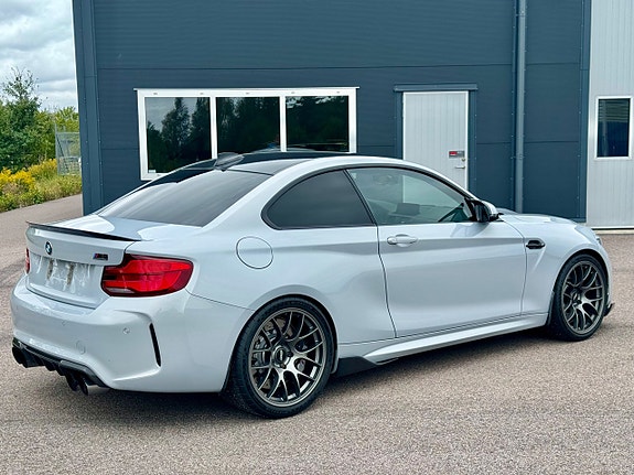 BMW M2 15 of 17
