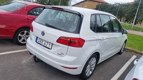 Volkswagen Golf Sportsvan 9 of 13