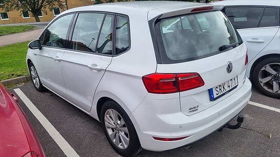 Volkswagen Golf Sportsvan 11 of 13