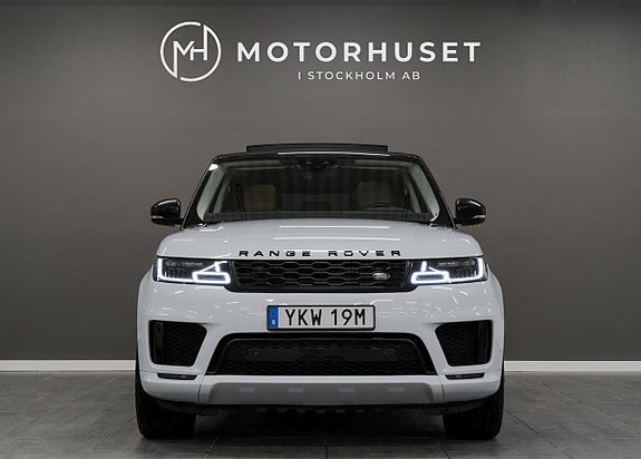 Land Rover Range Rover Sport 2 of 5