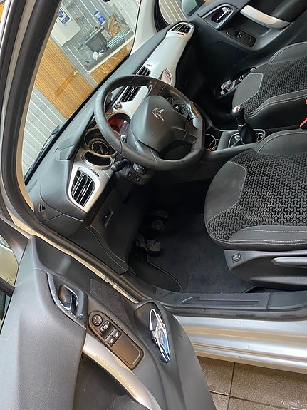 Citroen C3 10 of 12