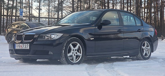 BMW 320 4 of 5