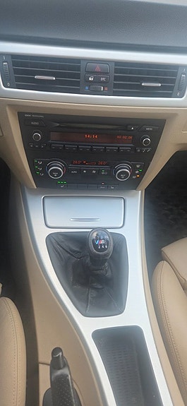 BMW 320 20 of 23