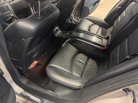 Mercedes-Benz CLS63 7 of 10
