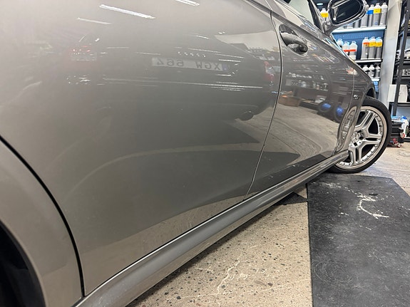 Mercedes-Benz CLS63 18 of 22