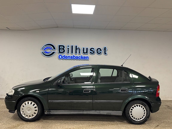 Opel Astra 3 of 5
