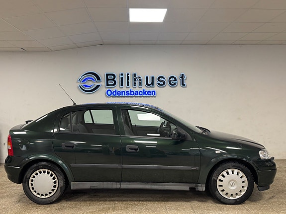 Opel Astra 2 of 5