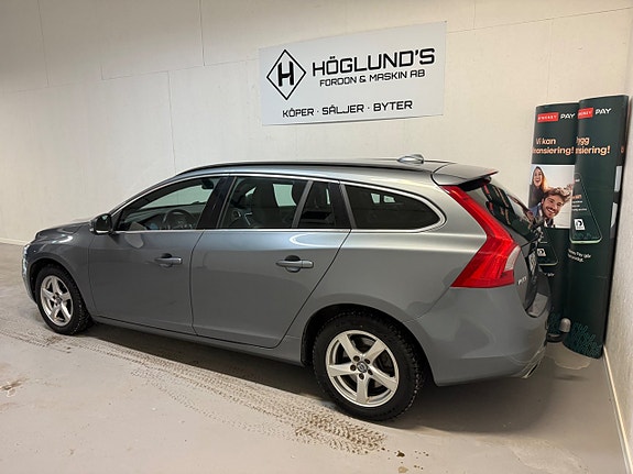 Volvo V60 3 of 5