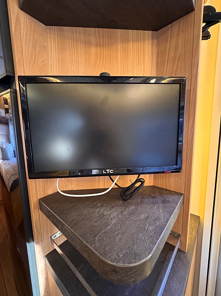 Knaus Südwind 590 FUS Silver Selection – Alde 19 of 20