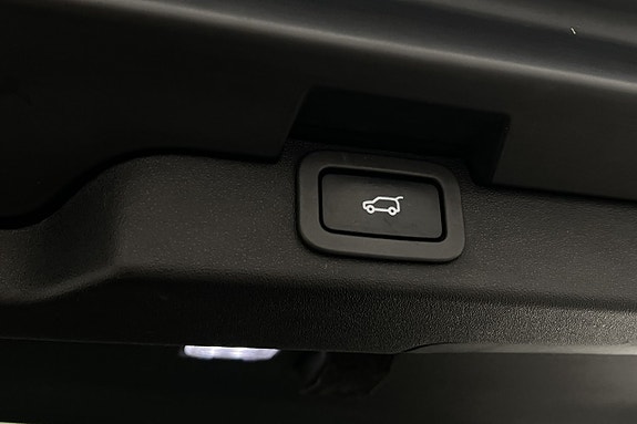 Land Rover Discovery 24 of 30