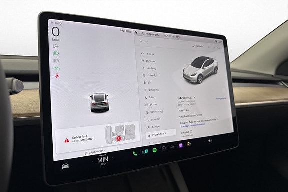 Tesla Model Y 30 of 30