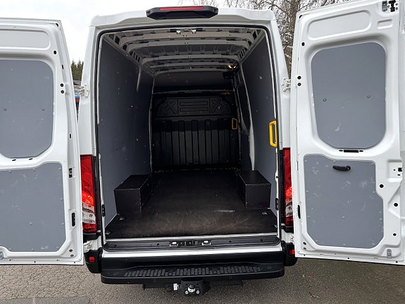 Iveco 35-140 7 of 17