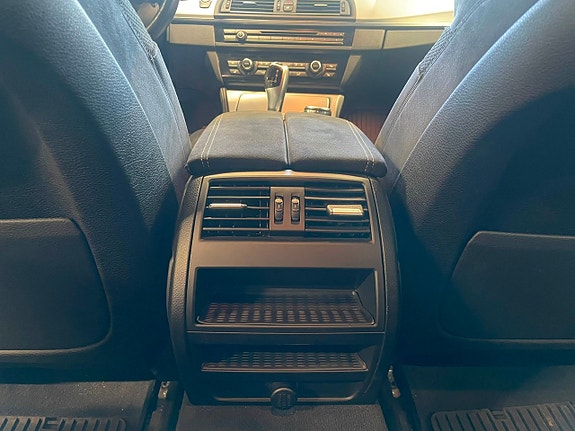 BMW 520d 15 of 27