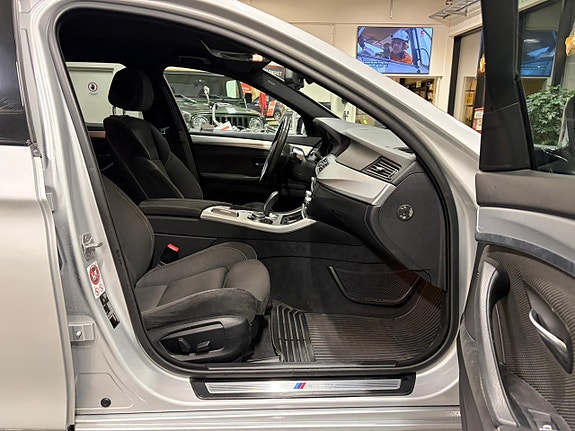 BMW 520d 16 of 21
