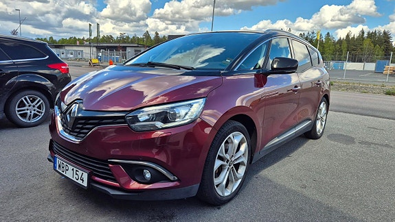 Renault Grand Scenic IV 2 of 5