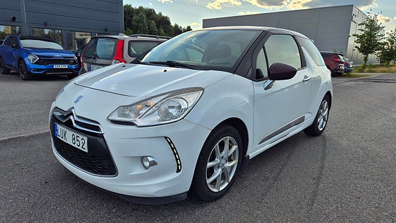Citroen DS3 2 of 5