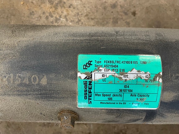 Product image 3 of 3