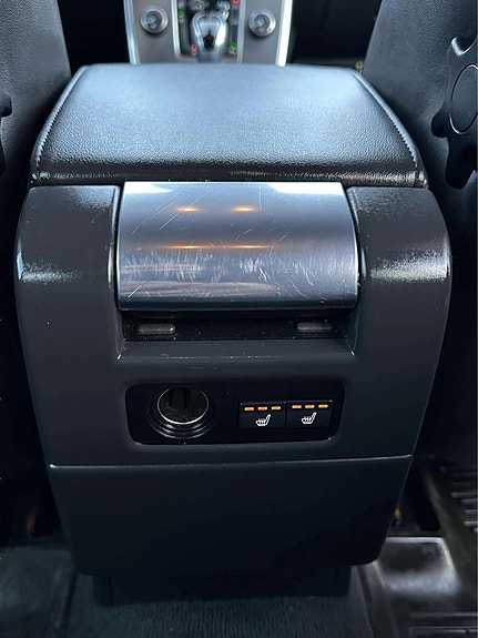 Volvo V70 26 of 30
