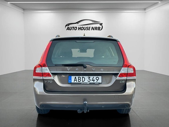 Volvo V70 13 of 30