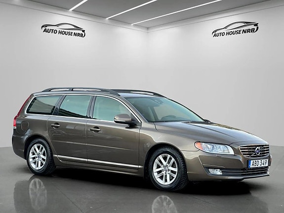 Volvo V70 4 of 30