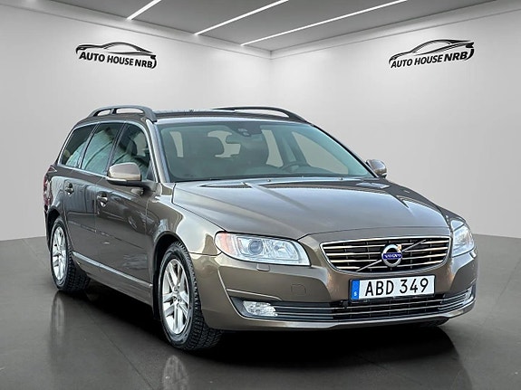 Volvo V70 5 of 30