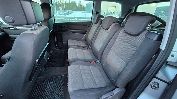 Volkswagen Sharan 11 of 15