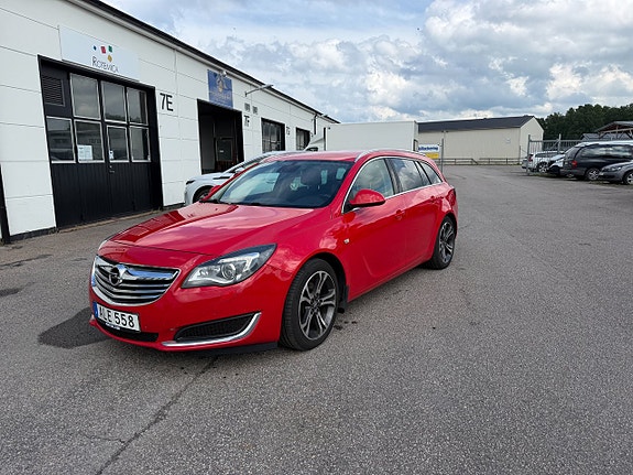 Opel Insignia 3 of 5