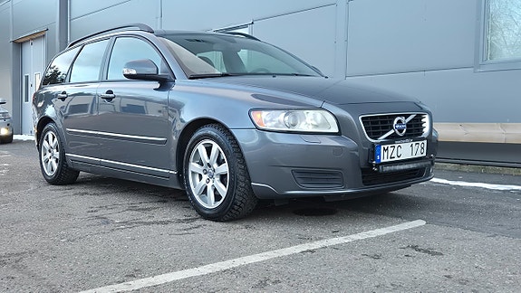 Volvo V50
