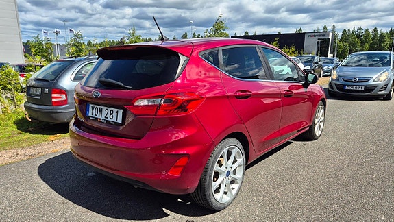 Ford Fiesta 4 of 12