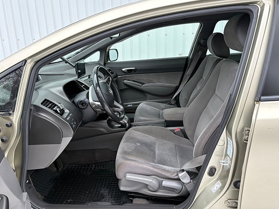 Honda Civic 9 of 16