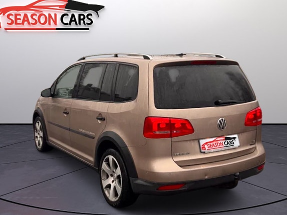 Volkswagen CrossTouran 3 of 5