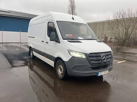 Mercedes-Benz Sprinter 316 2 of 5
