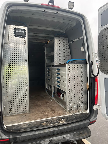 Mercedes-Benz Sprinter 316 9 of 15