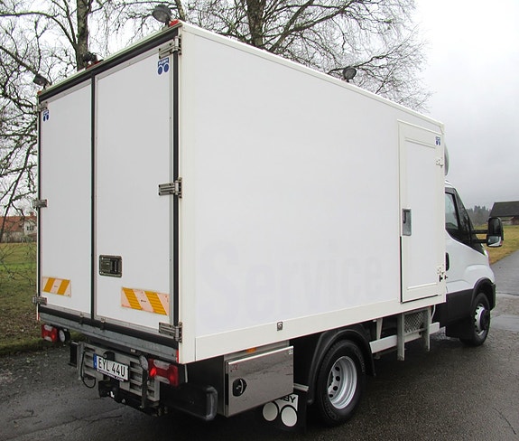 Iveco 70-180 3 of 5