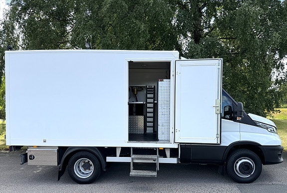 Iveco 70-180 2 of 28