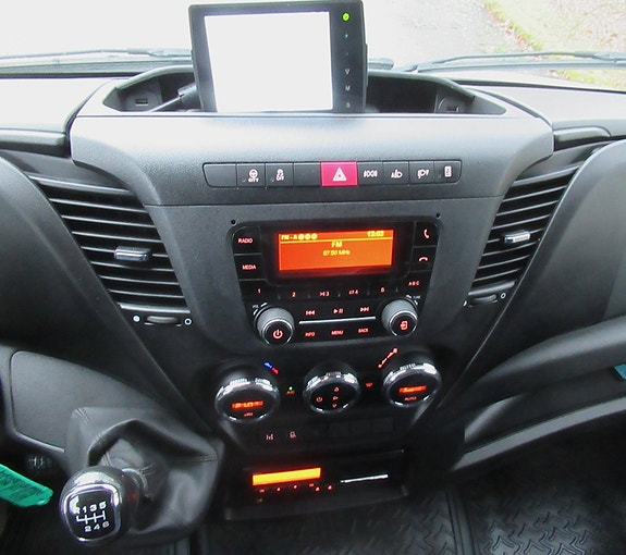 Iveco 70-180 17 of 28