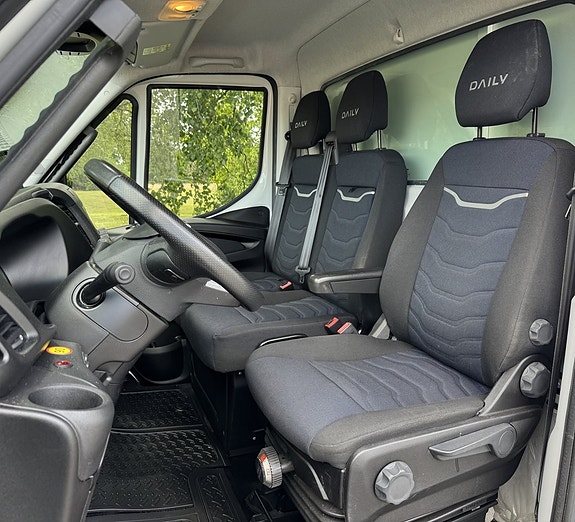 Iveco 70-180 16 of 28