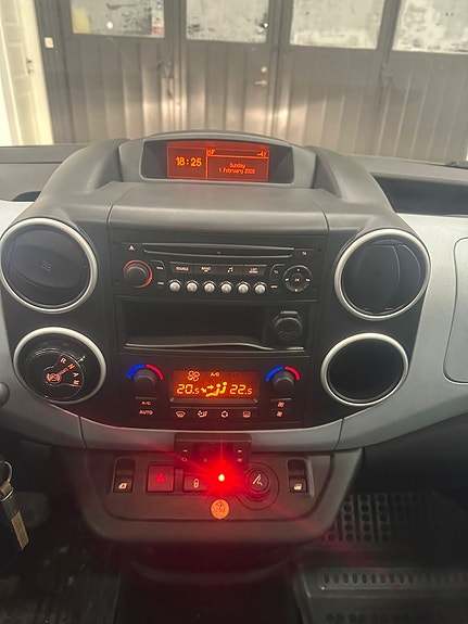 Citroen Berlingo 13 of 17
