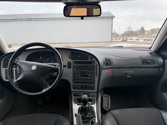 Saab 9-5 9 of 10