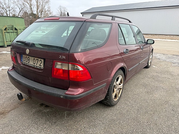 Saab 9-5 4 of 10