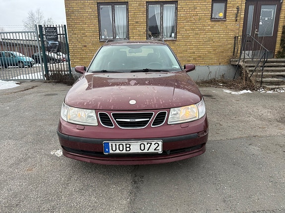 Saab 9-5 2 of 10