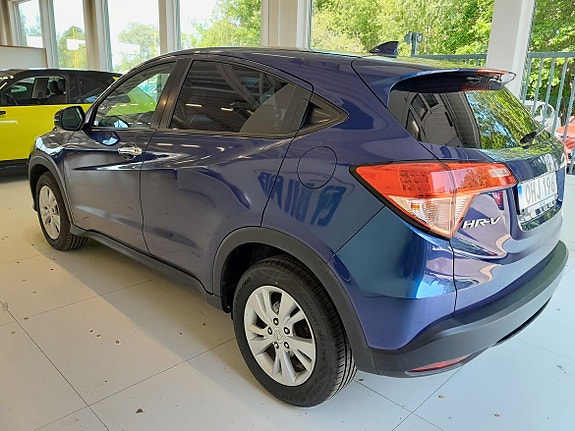 Honda HR-V 3 of 5