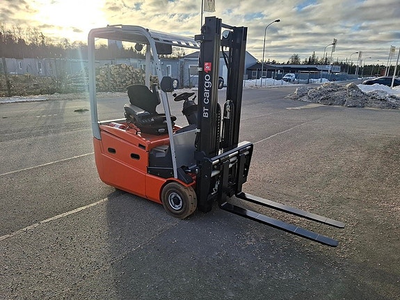 BT Cargo Triplex 4,7m 5 of 11
