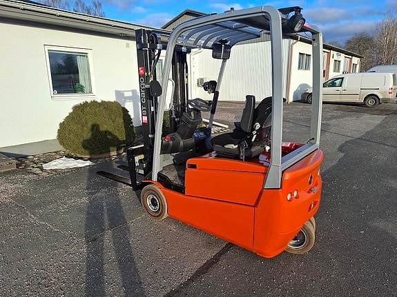 BT Cargo Triplex 4,7m 9 of 11