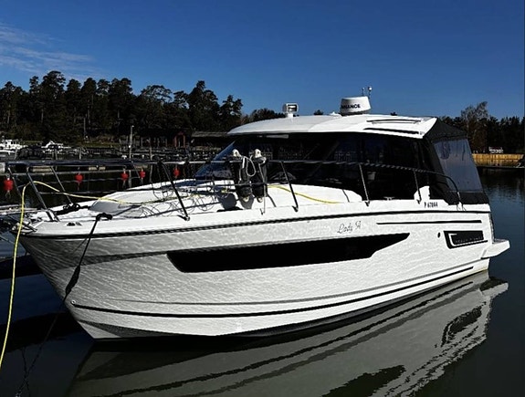 Jeanneau Merry Fisher 895/2xMercury 175HK/2019/7 887 kr/mån