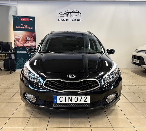 Kia Ceed 2 of 15