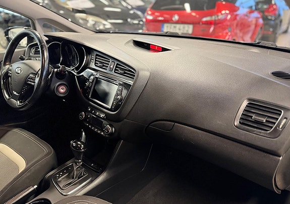 Kia Ceed 11 of 15