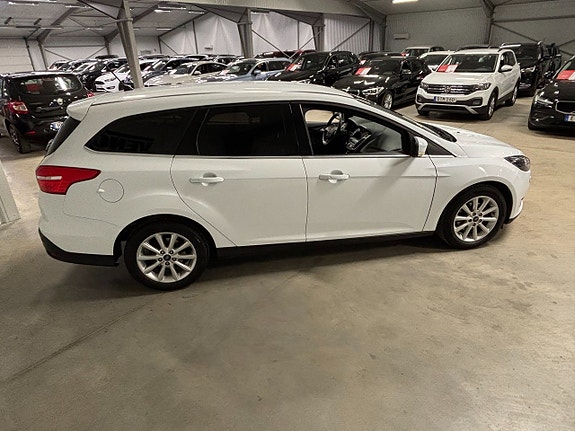 Ford Focus 3 of 11