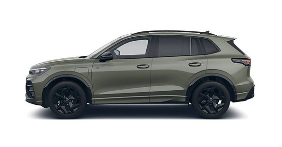 Volkswagen Tiguan 2 of 4