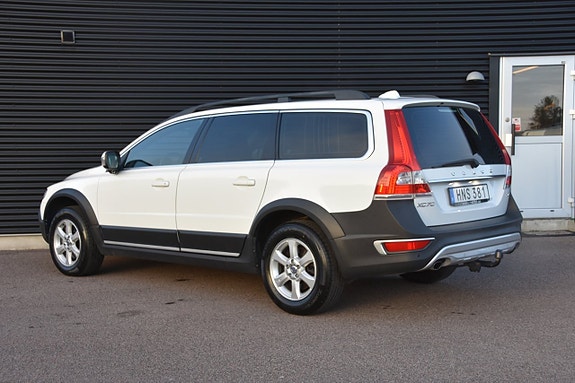 Volvo XC70 4 of 5